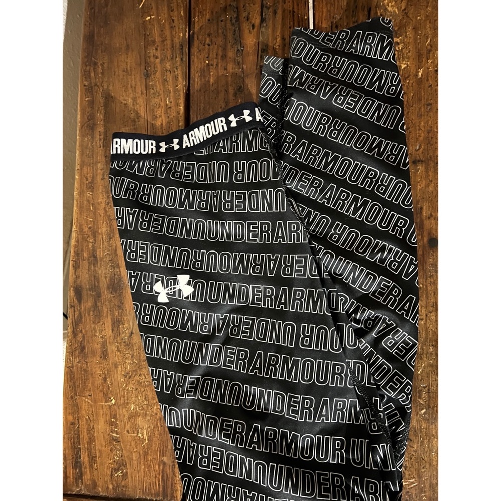 ✨ under armor leggings ✨